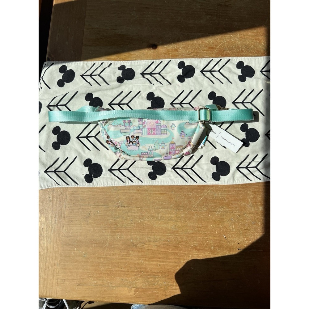 NEW DISNEY STONEY CLOVER ITS A SMALL WORLD WAIST BELT BAG FANNY PACK PURSE WHITE - Picture 2 of 2